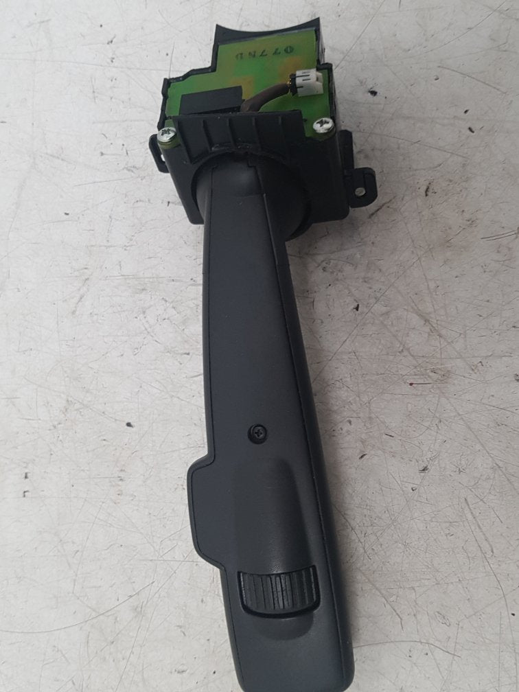 2006 - 2012 Volvo C70  Convertible Wiper Switch 8637376