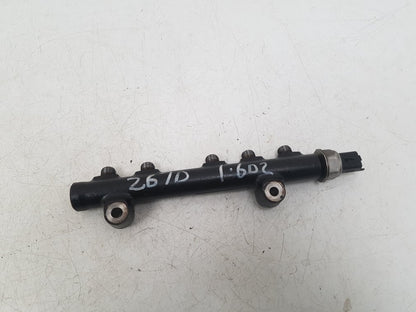 2012 - 2019 Volvo V40  Hatchback Injection Rail 968529758002