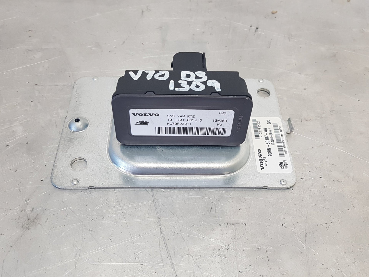 2008 - 2010 Volvo V70  Estate YAW SENSOR 10.1701-0654.3