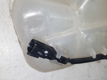 2012 - 2017 Volvo V40  Hatchback Radiator Pressure Bottle 31338764
