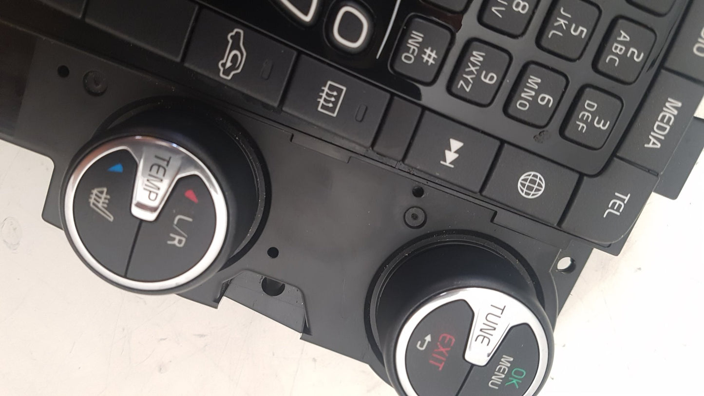 2014 - 2018 Volvo V40  Hatchback HEATER & RADIO CONTROL PANNEL *