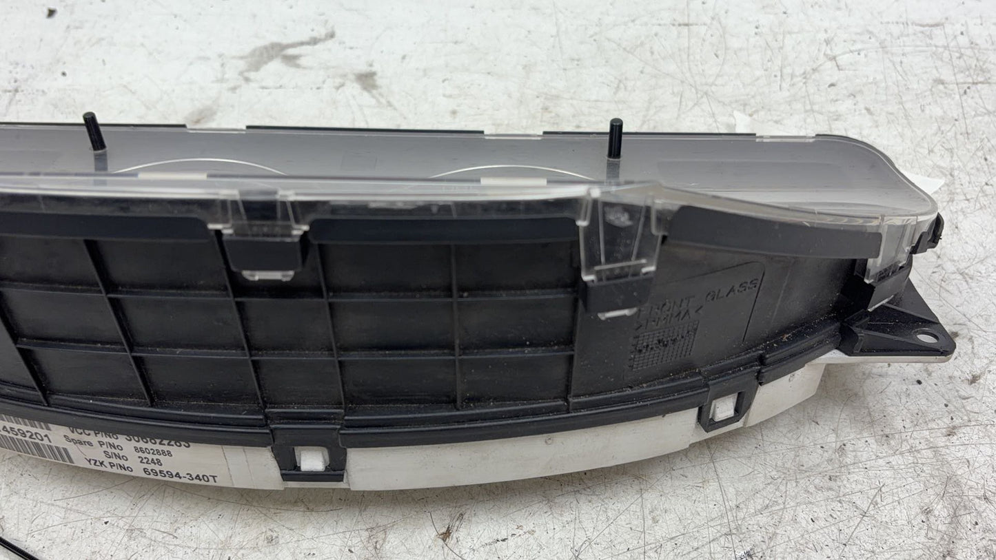 2002 - 2006 Volvo XC90  Estate Instrument Cluster 8691648