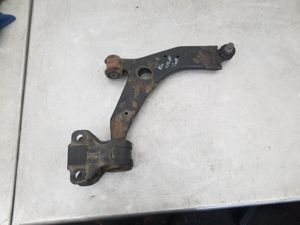 2012 - 2019 Volvo V40 Cross Country  Hatchback Right Front Lower Control Arm