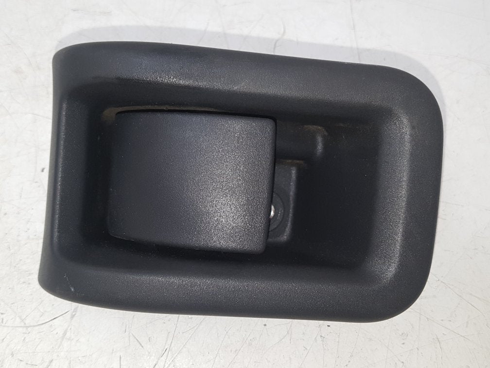 2010 - 2015 Volvo V70  Estate BONNET HINGE RELEASER 30779851