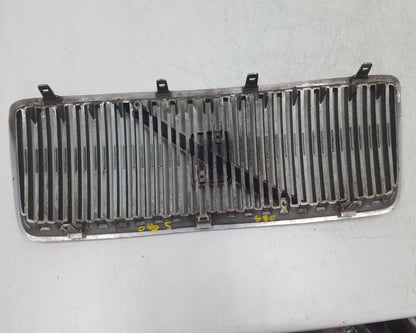 1998 - 2004 Volvo S80   FRONT GRILL 9178087