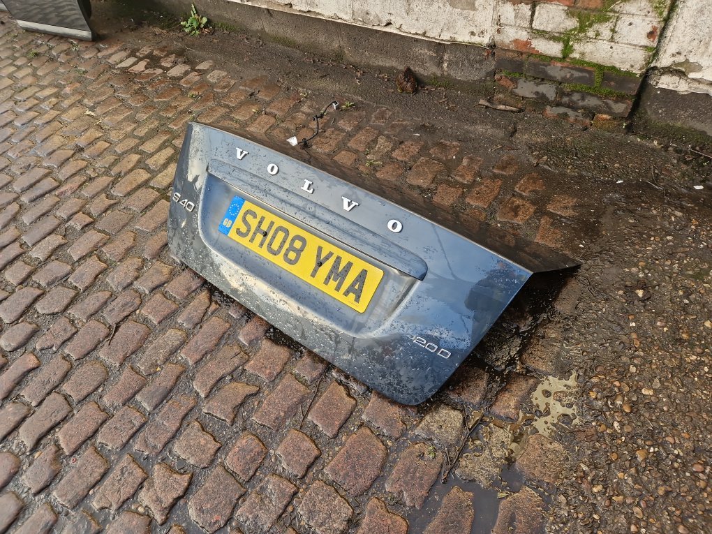 2004 - 2010 Volvo S40  Saloon Bootlid