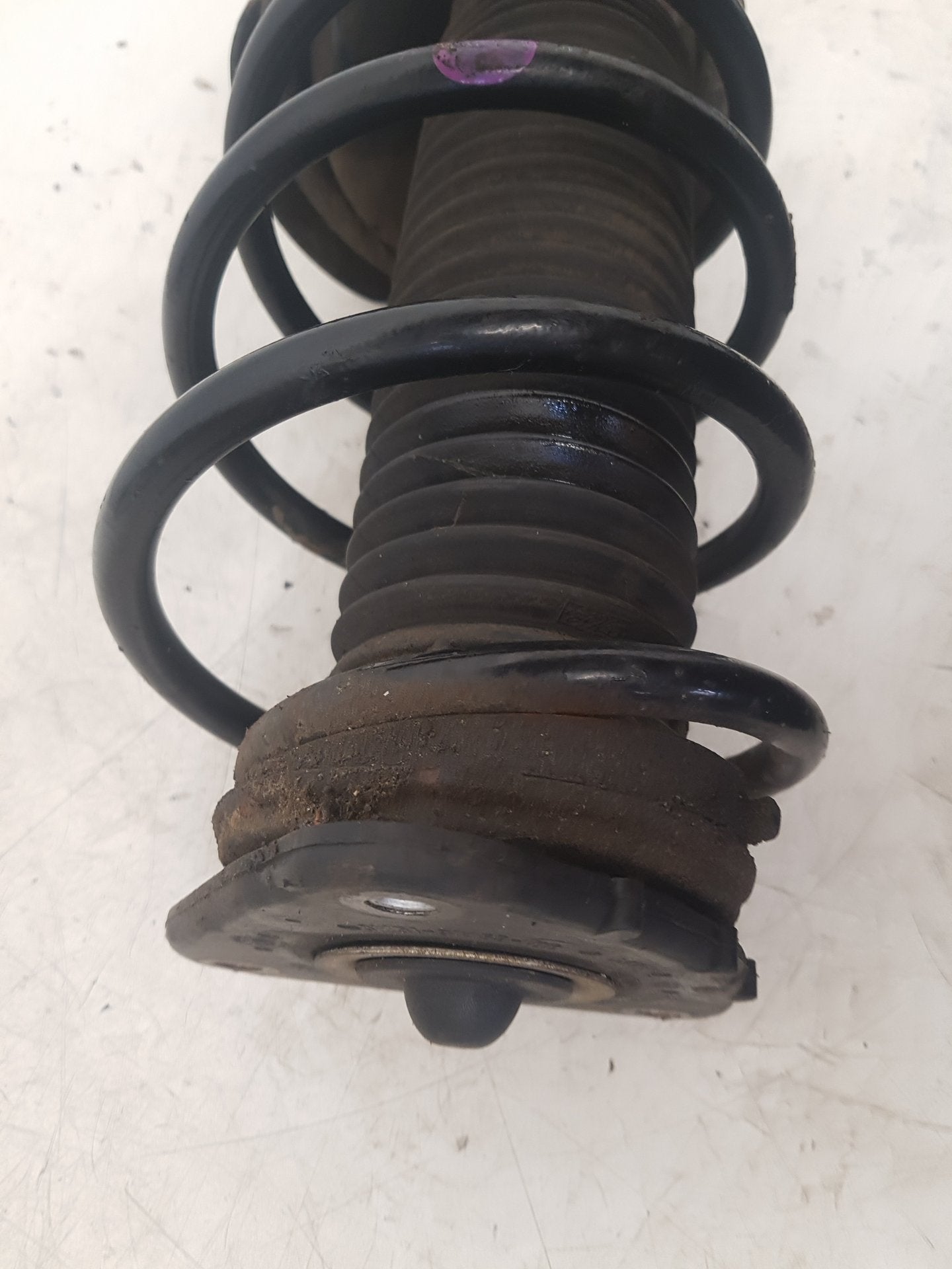 2006 - 2012 Volvo C30  Hatchback Left Front Shock Absorber 334843