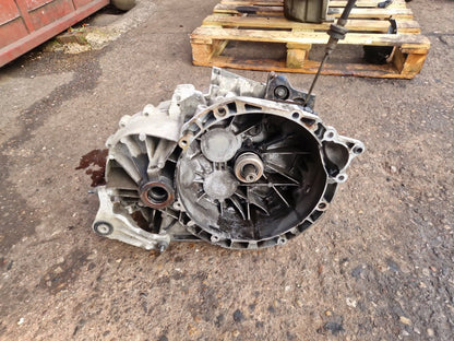 2004 - 2010 Volvo V50   Estate Manual Gearbox 8G9R 7002 PC