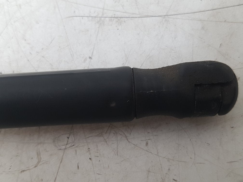 2004 - 2010 Volvo S40  Saloon BONNET SUPPORT STRUT 31218478