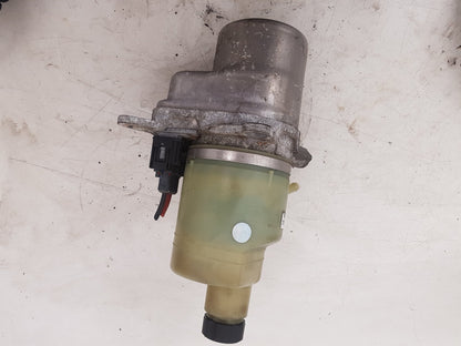 2005 - 2012 Volvo S40  Saloon Power Steering Pump 31329252