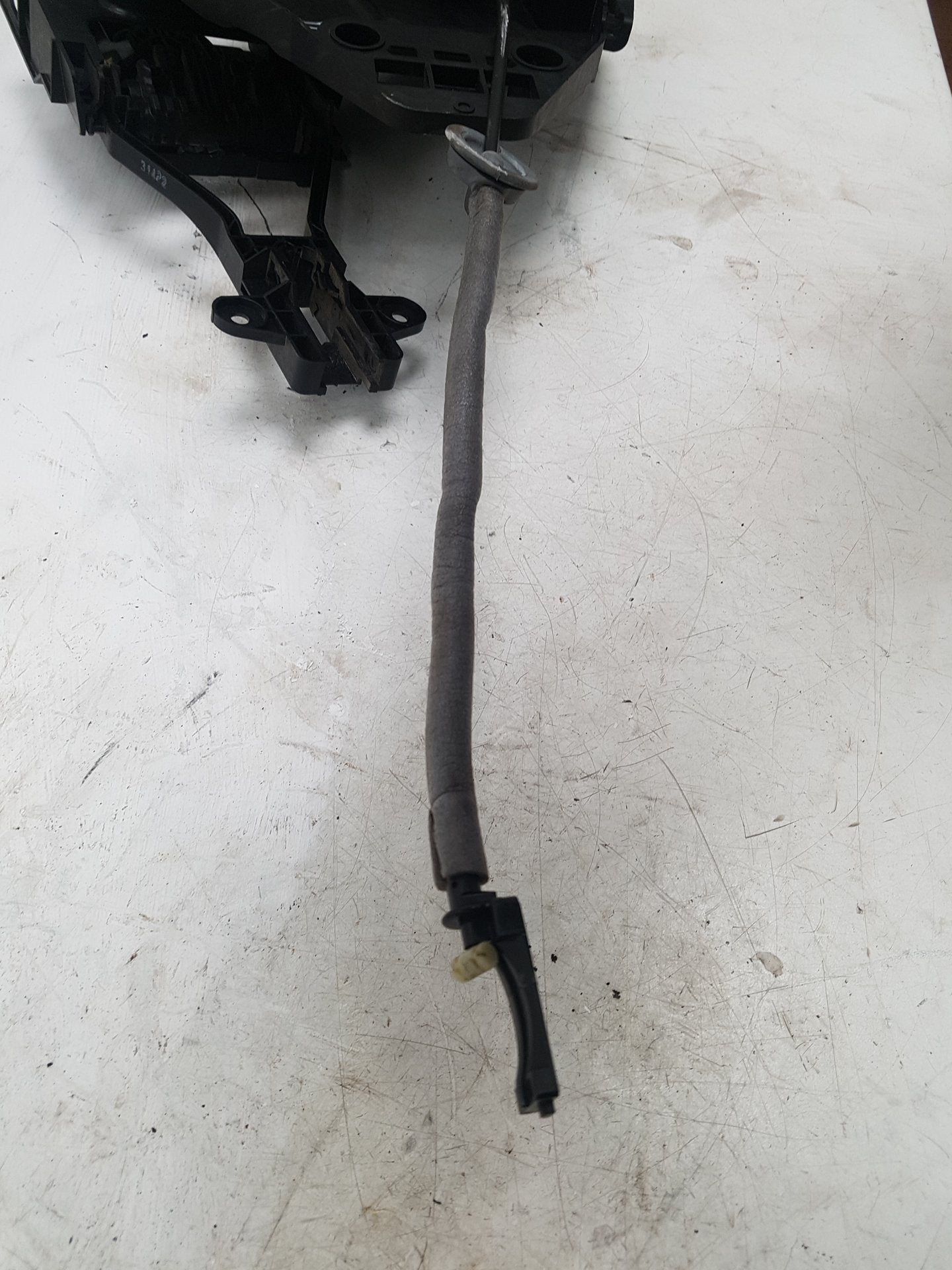 2013 - 2019 Volvo V40 III 525 Hatchback CENTRAL LOCKING MOTOR (FRONT DRIVER SIDE) 31301426