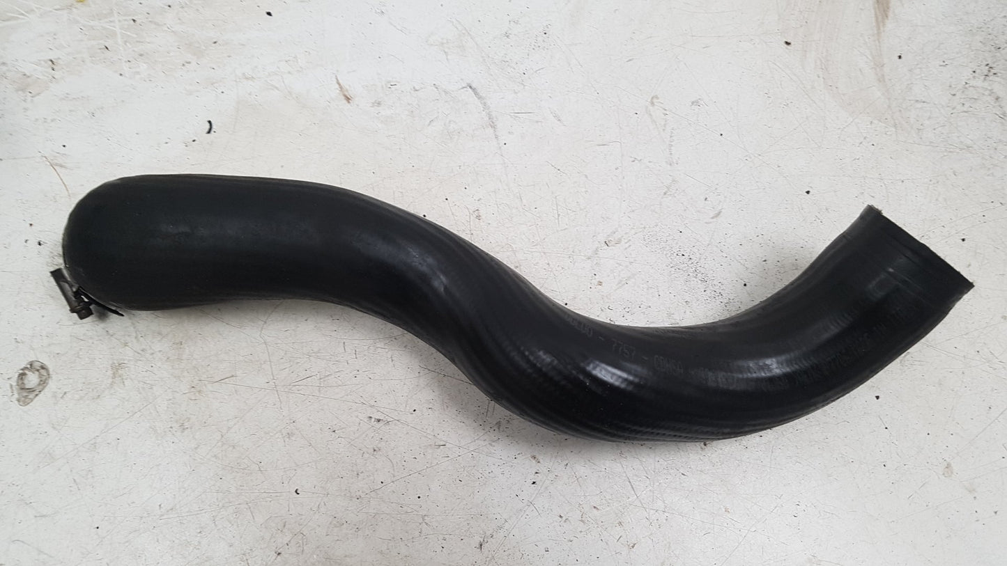 2002 - 2007 Volvo V70  Estate INTERCOOLER HOSE 30645937
