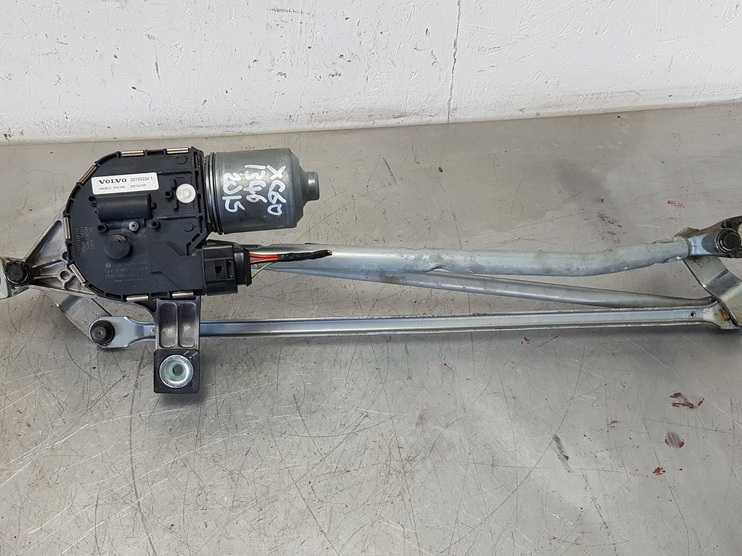 2008 - 2014 Volvo XC60  Estate WIPER MOTOR (FRONT) & LINKAGE 31333455