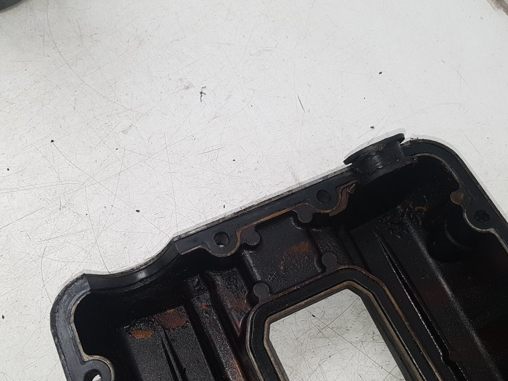 2002 Saab 9-3  Convertible ROCKER VALVE COVER 59 59 408