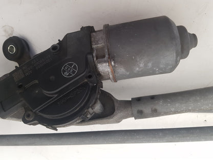 2010 - 2012 Saab 9-5  Saloon Saab 9-5 Vector Front Wiper Motor & Linkage 13240559 2010-2012 13240559