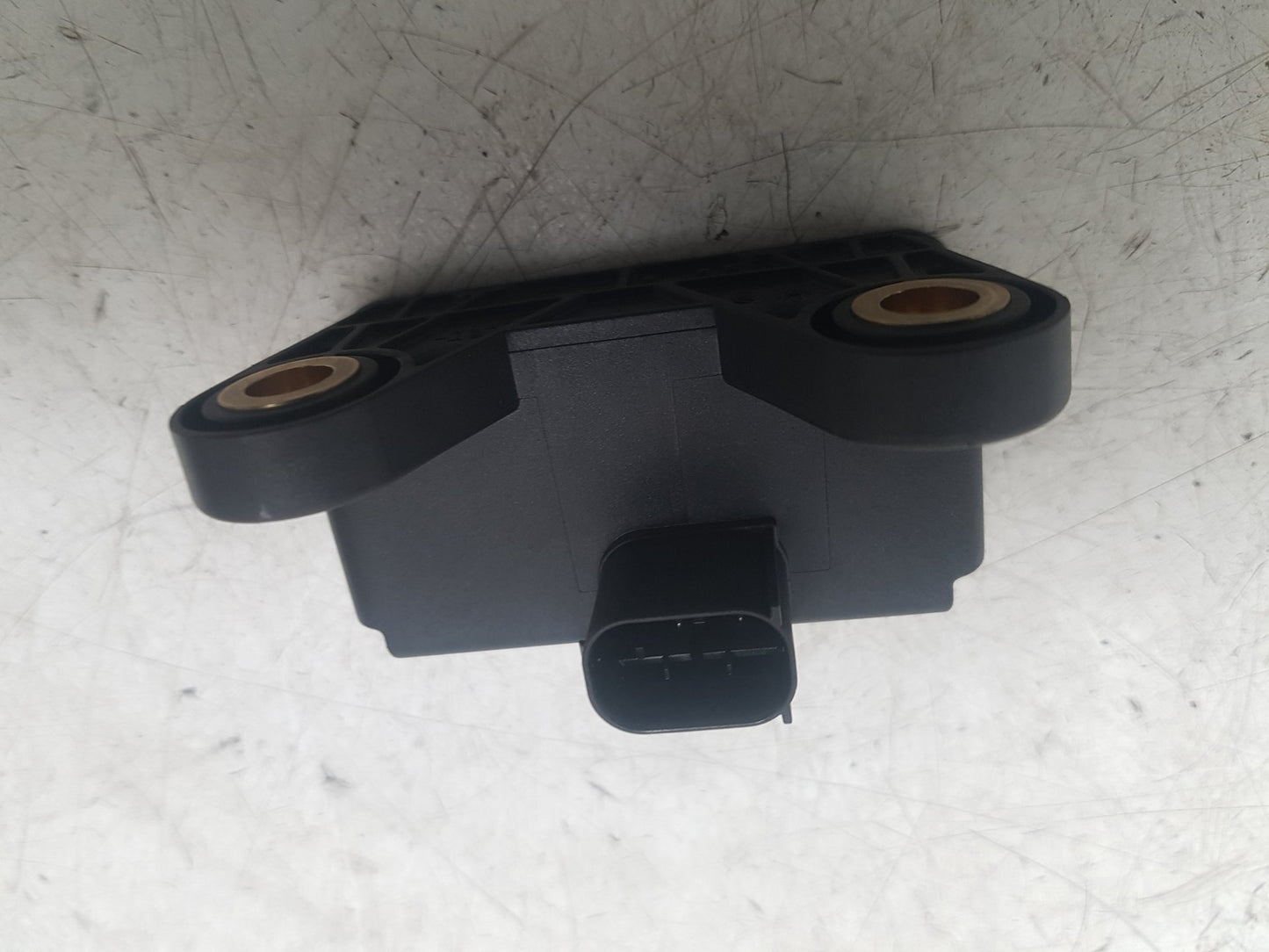 2010 - 2016 Volvo S80  Saloon YAW SENSOR 10170106543