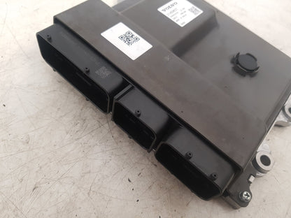 2017 - 2025 Volvo V90 235, 236 Estate Engine ECU 31459637