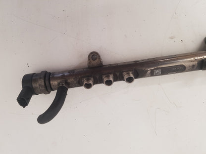 2009 - 2013 Volvo V60  Estate Injection Rail 0445215025