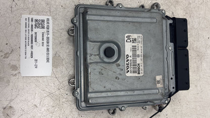 2007 - 2014 Volvo XC90  Estate Engine ECU 30729826