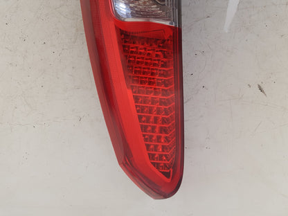 2000 - 2007 Volvo XC70  Estate Right Taillight