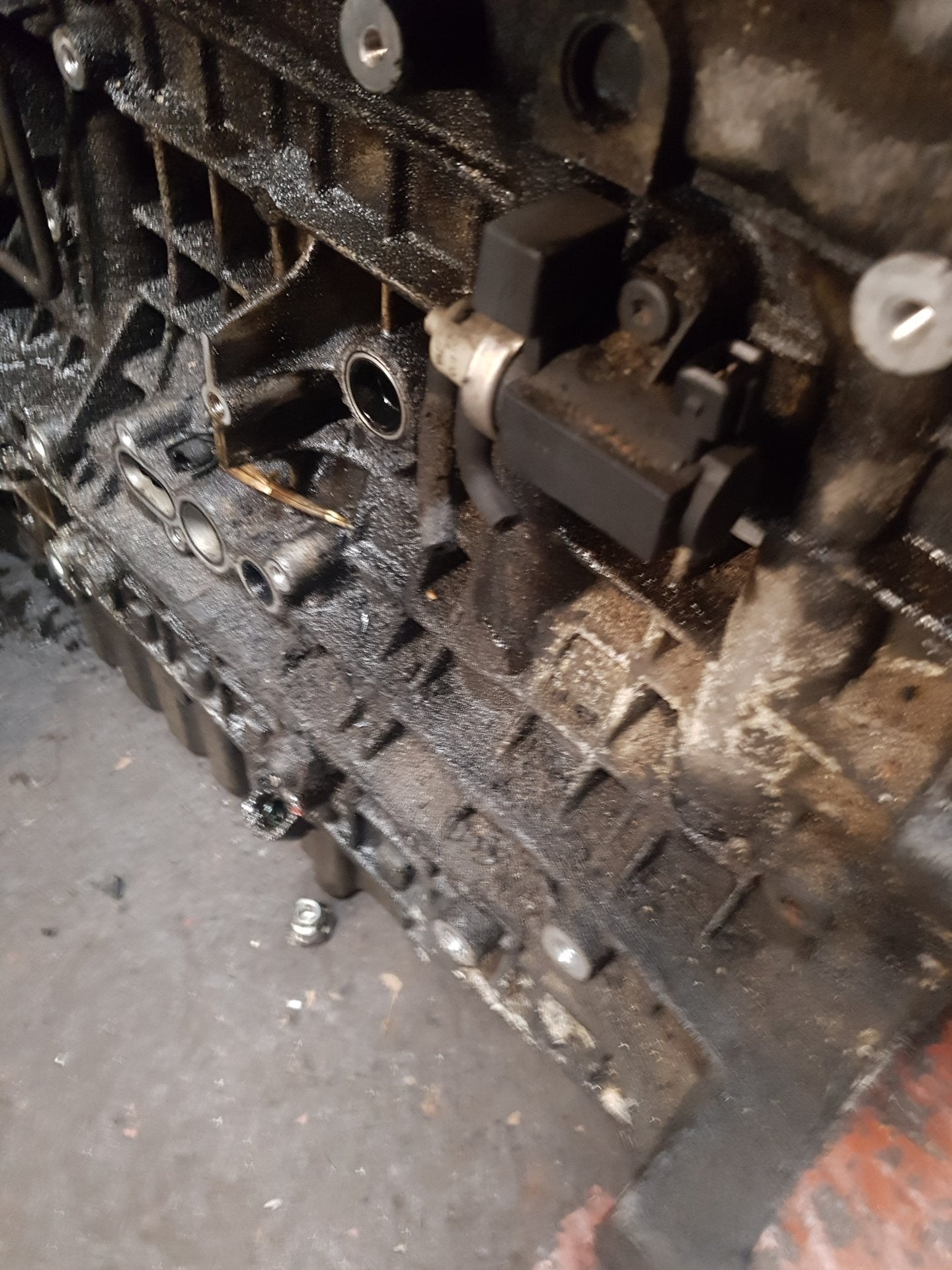 2001 - 2004 Volvo V70  Estate Engine D5244t