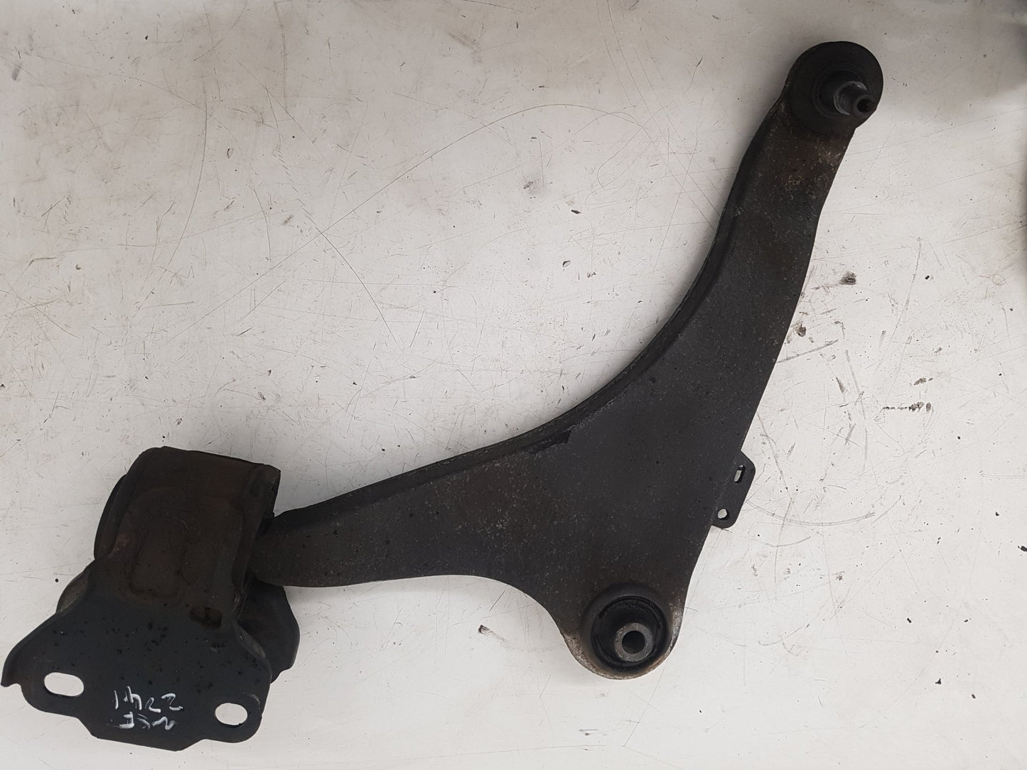 2010 - 2013 Volvo V60  Estate Left Front Lower Control Arm