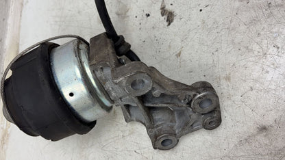 2011 - 2014 Volvo XC90  Estate ENGINE MOUNT (FRONT)