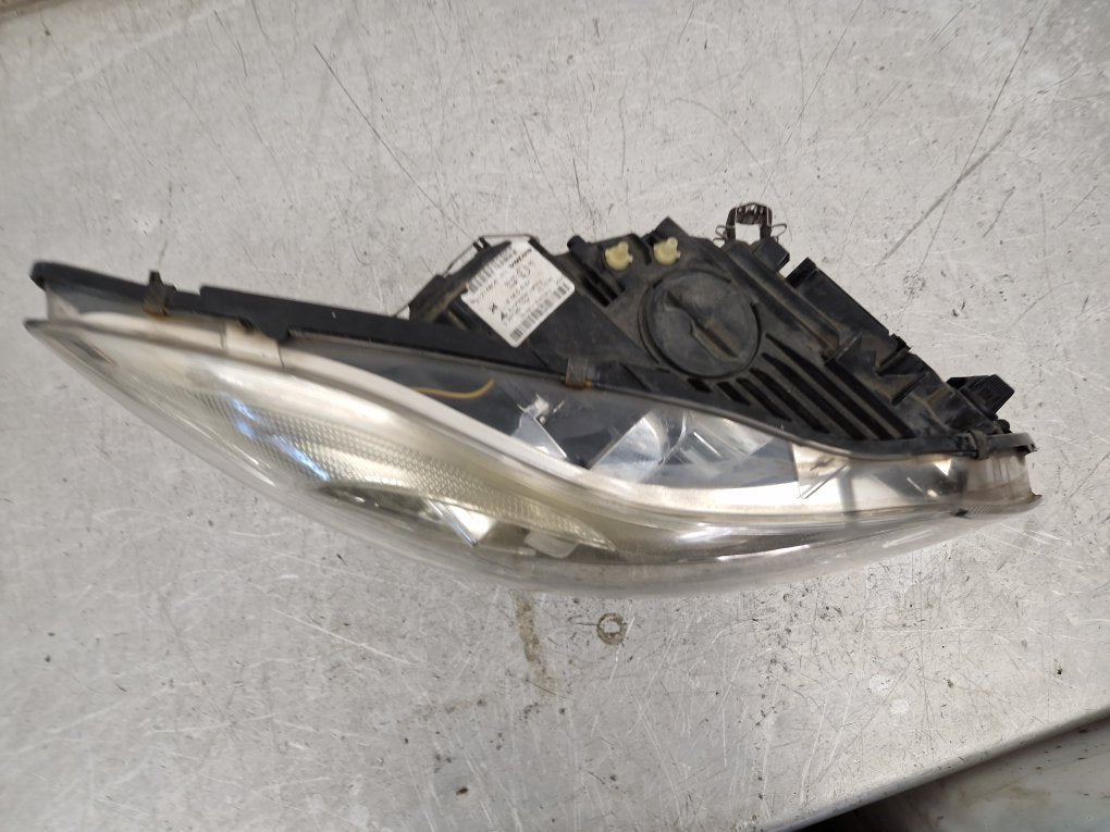 2006 - 2013 Volvo C30  Hatchback HEADLIGHT/HEADLAMP HALOGEN (DRIVER SIDE) 31214806