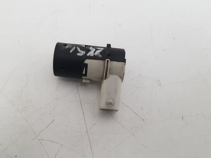 2002 - 2006 Volvo XC90  Estate Rear Parking Sensor 30668100
