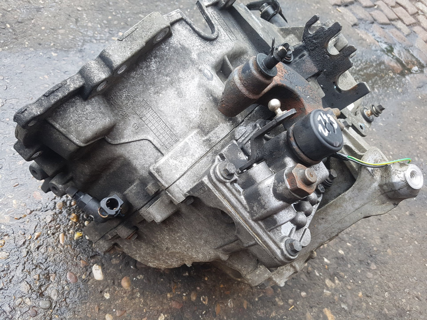 2006 - 2010 Volvo V50  Estate Manual Gearbox 9482377