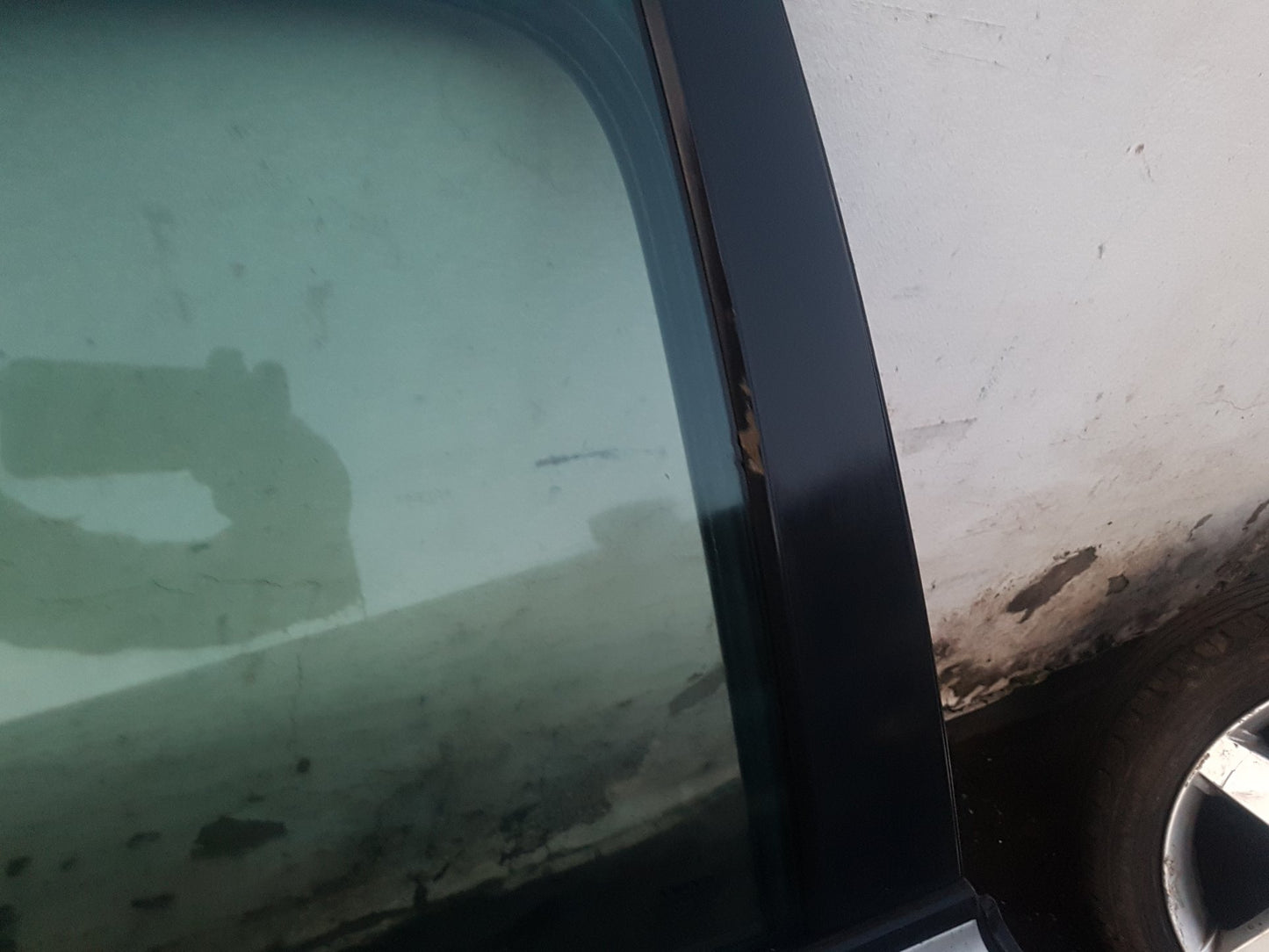 2005 - 2012 Volvo S40  Saloon DOOR - (REAR DRIVER SIDE) 30762493