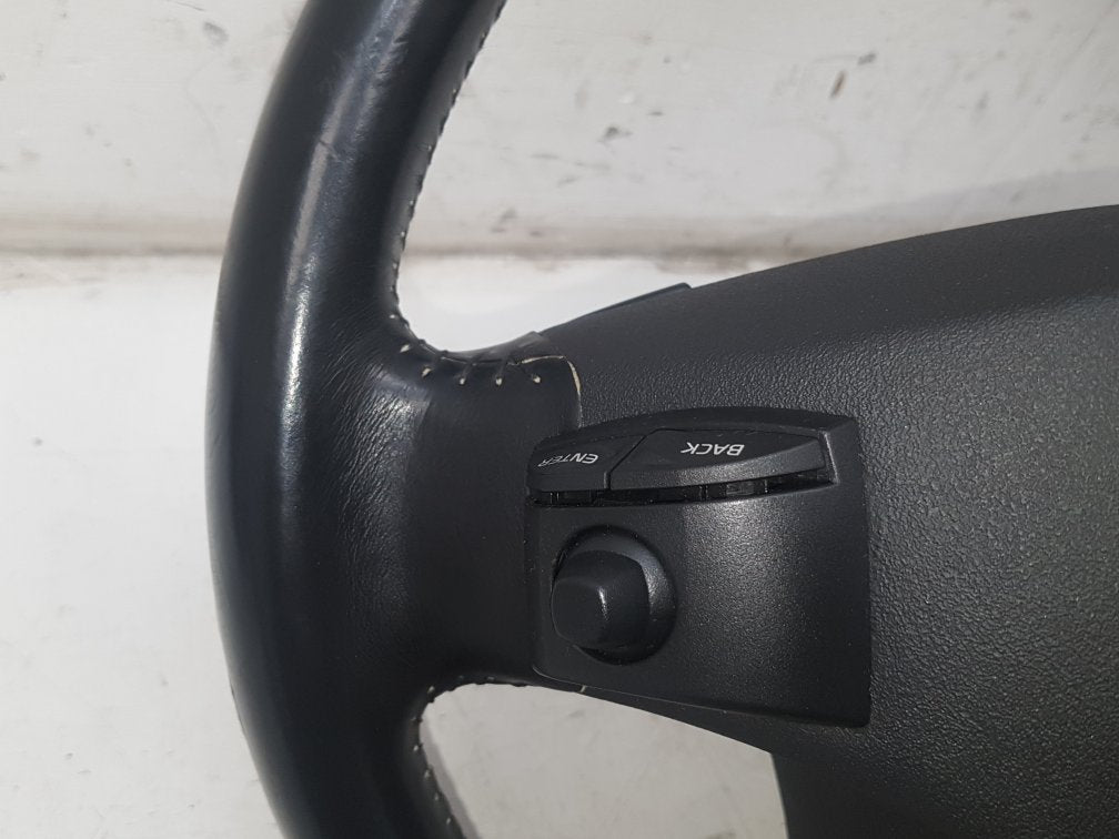 2009 - 2015 Volvo XC60  Estate Steering Wheel 30778843