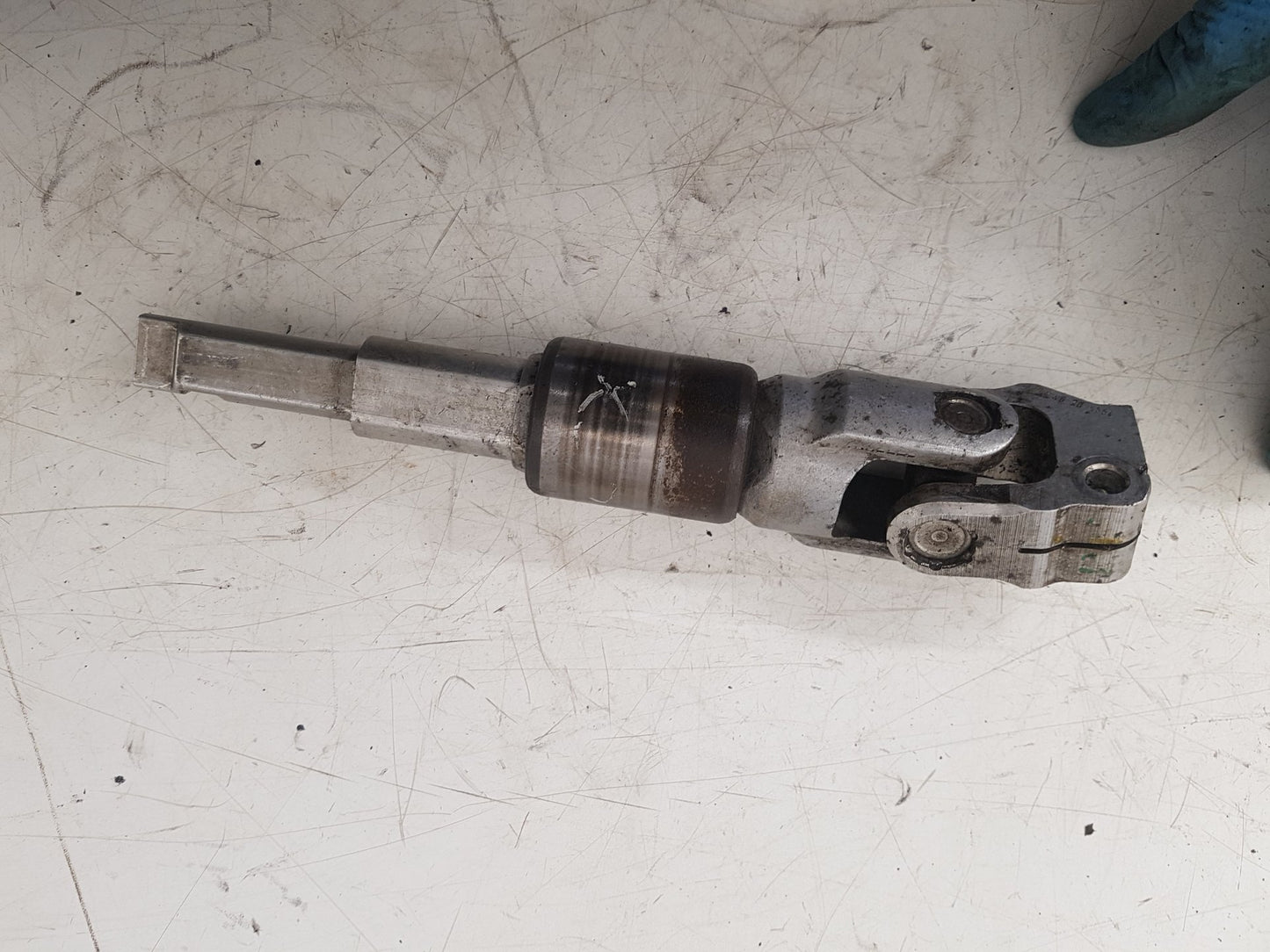 2000 - 2007 Volvo XC70  Estate UNIVERSAL JOINT