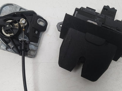 2010 - 2014 Volvo S60  Saloon Bootlid Lock Actuator 31335051