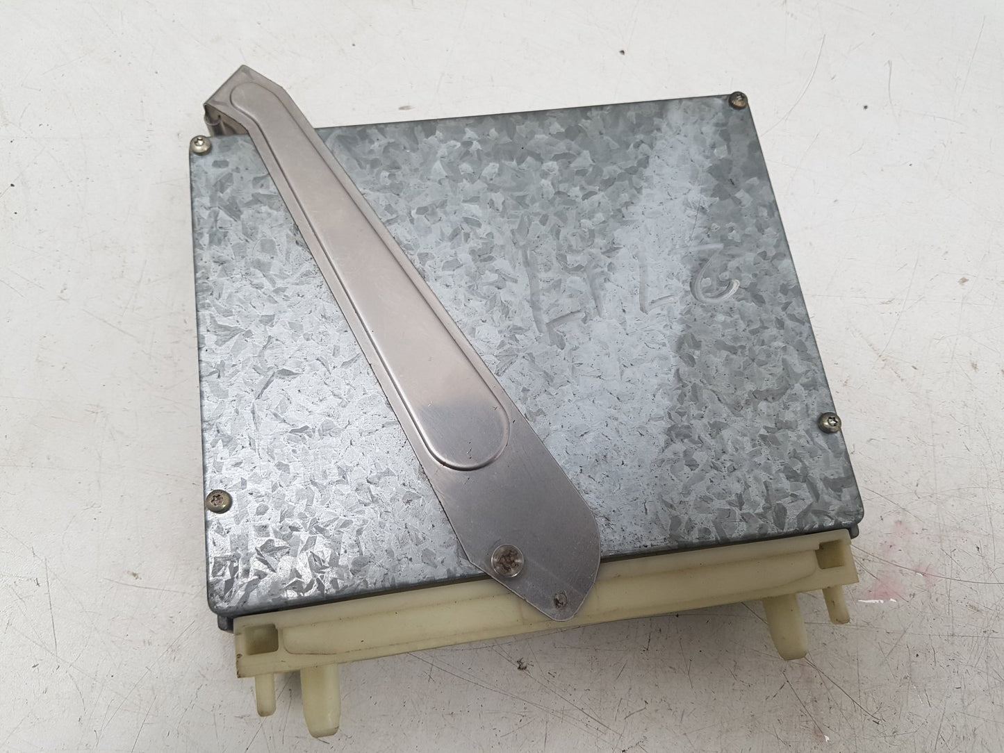 1992 - 1997 Volvo 850  Estate Engine ECU 1275339