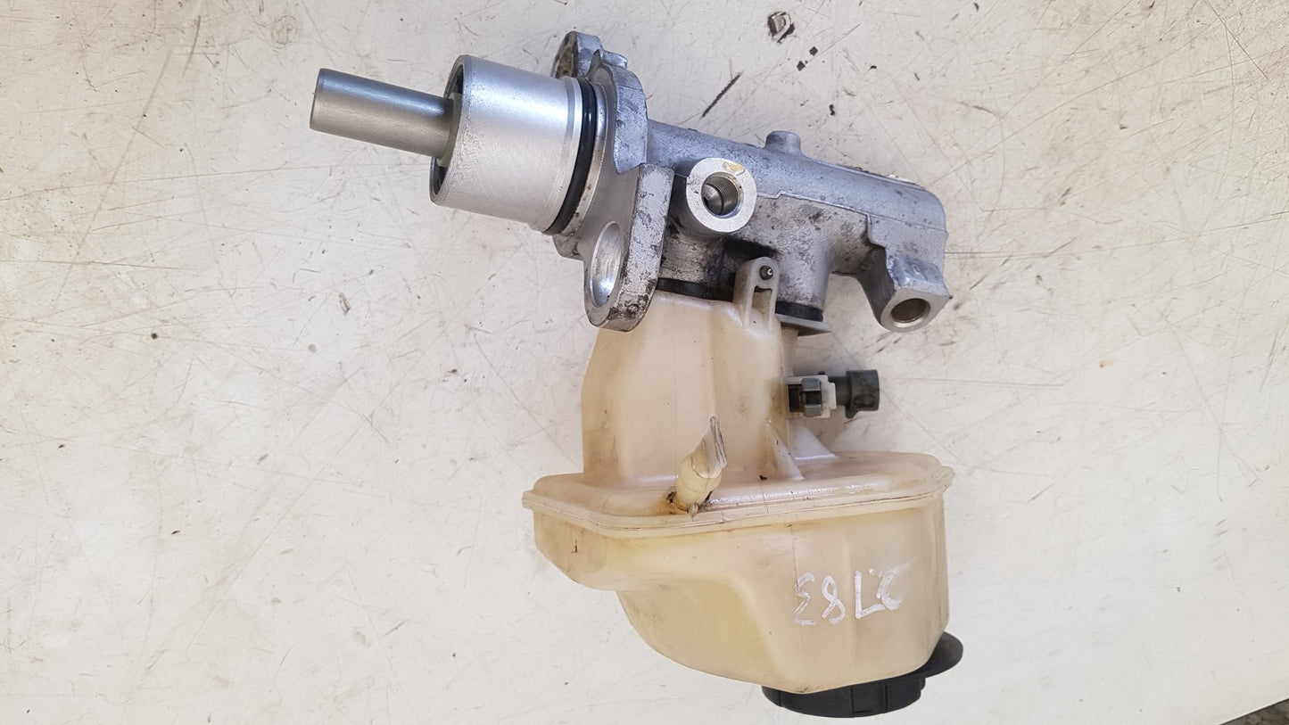2003 - 2012 Saab 9-3 YS3F Convertible Brake Master Cylinder