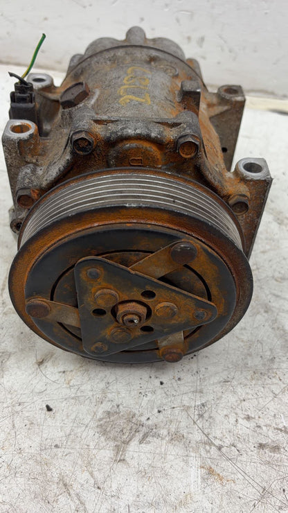 2013 - 2016 Volvo V40 III 525 Hatchback A/C Compressor 3M5H19D629HD