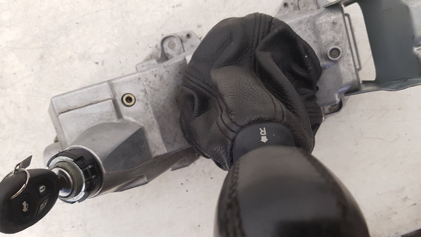 2004 Saab 9-5  Estate Gear Lever