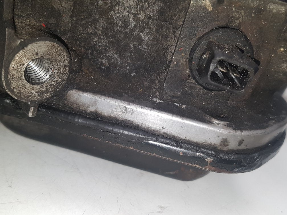 2001 - 2005 Saab 9-5  Estate Oil Pan/Sump 9174358