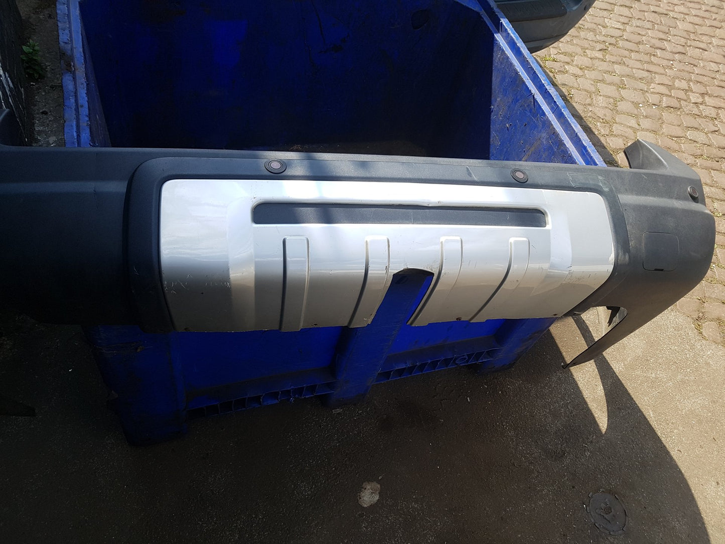 2000 - 2007 Volvo XC70  Estate Rear Bumper 8693622