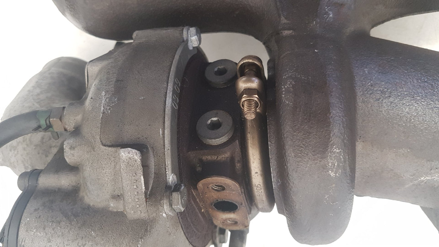 2007 - 2013 Volvo C70  Convertible Turbo Exhaust Manifold 30757112