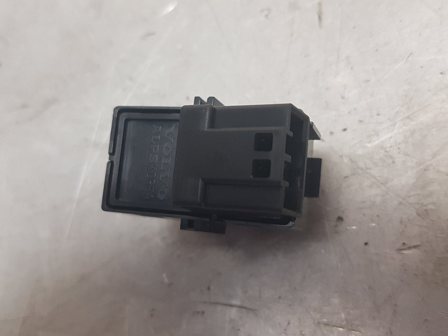 2011 - 2015 Volvo V70  Estate Central Locking Switch 31343100