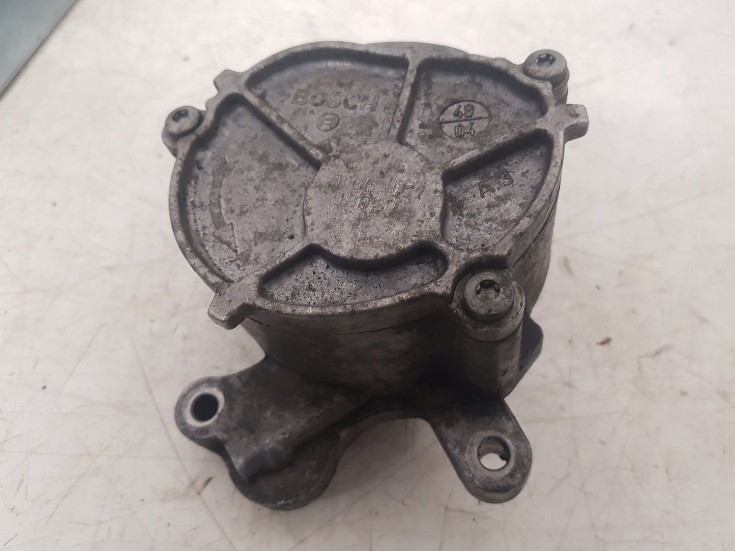 2008 - 2016 Volvo V70  Estate Vacuum/Air Pump D165-1C1-08020