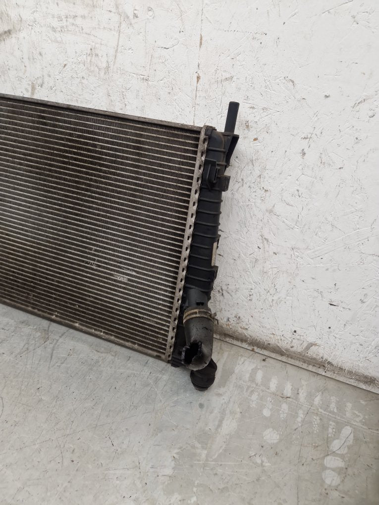 2005 - 2012 Volvo S40  Saloon Radiator 3M5H8005RK
