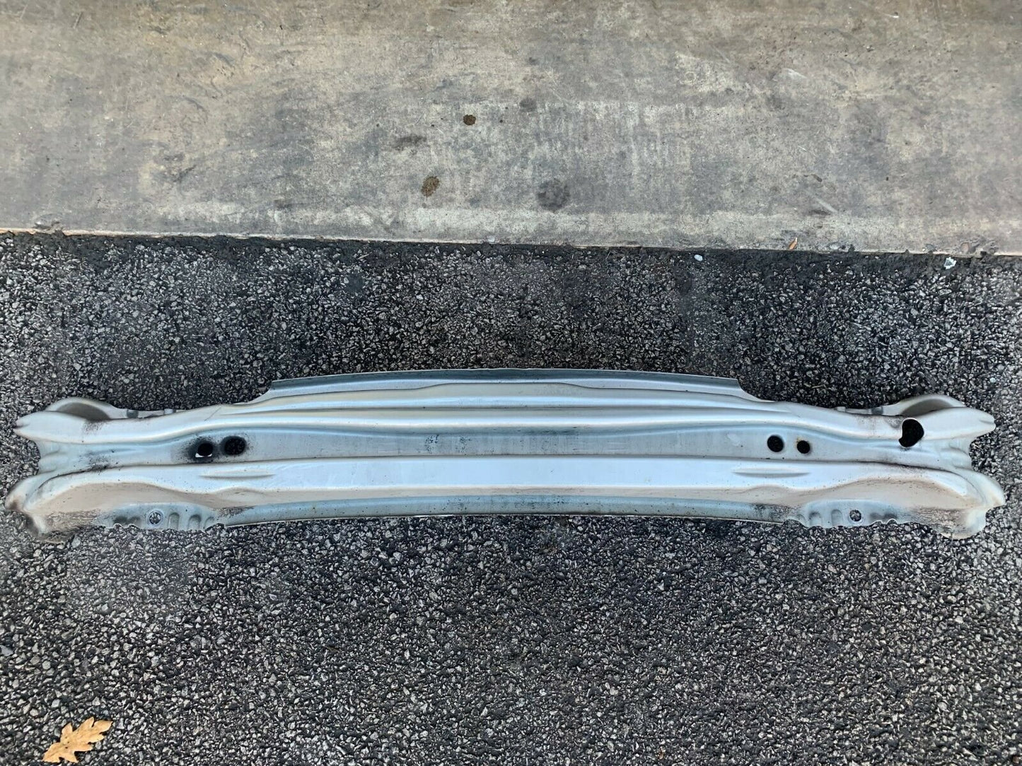 2012 - 2016 Volvo V40   Rear Bumper Reinforcer