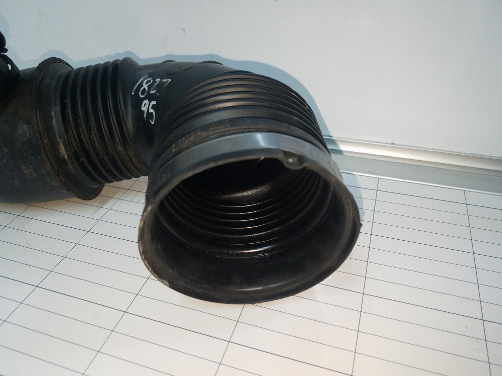 2010 - 2012 Saab 95  Saloon Intercooler Pipe 55561787