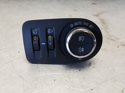 2010 - 2012 Saab 95  Saloon Headlight Switch 13286915