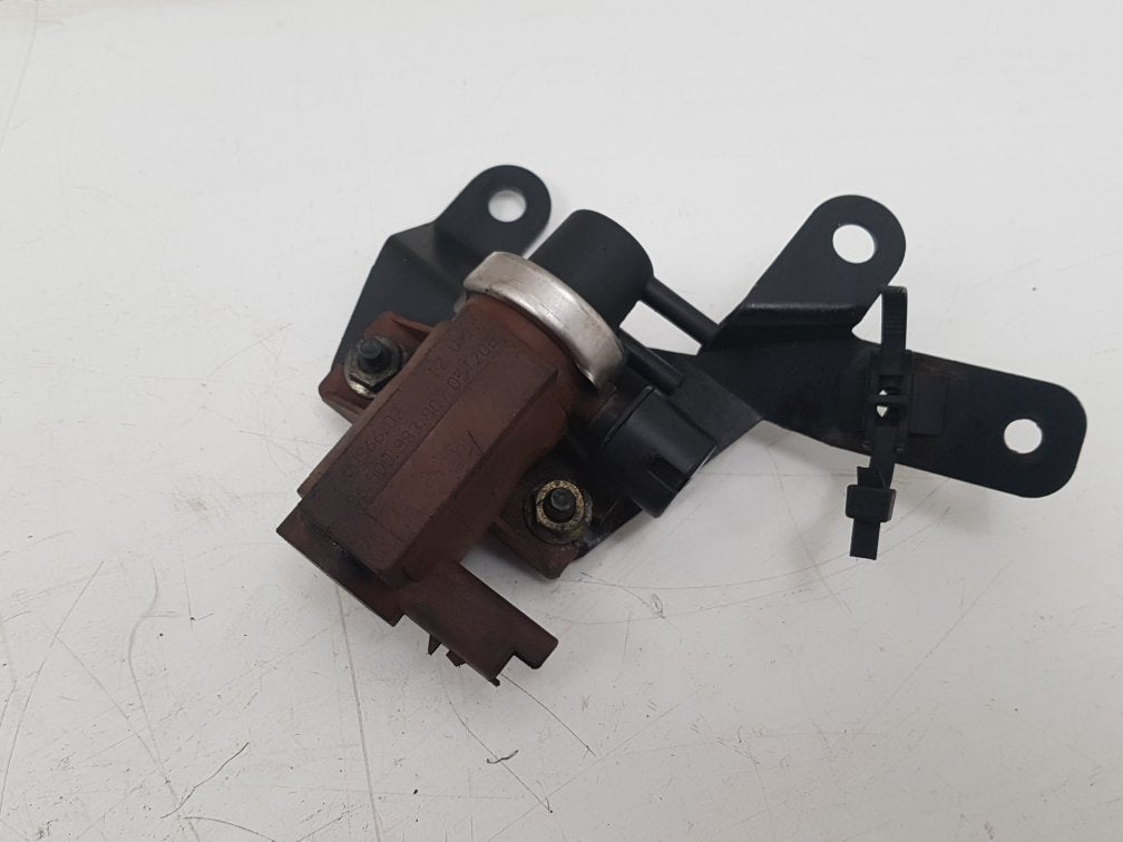 2001 - 2004 Volvo S40  Saloon TURBO BOOST CONTROLLER PA66 GF35
