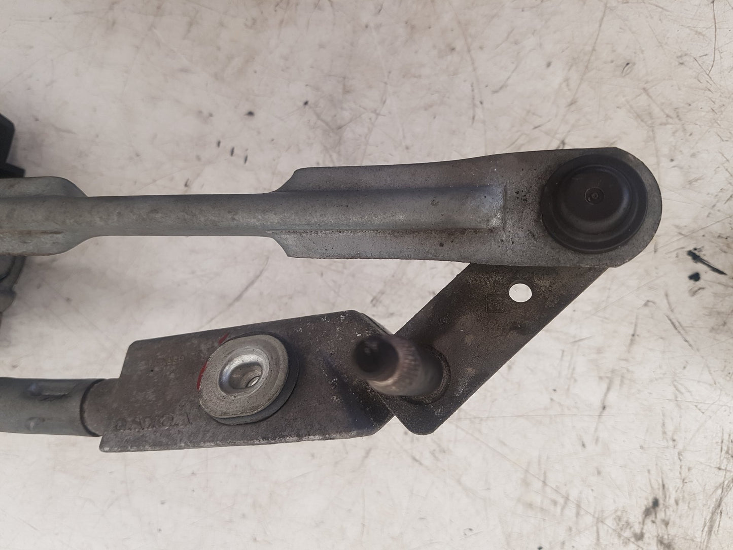 2007 Volvo V70  Estate WIPER MOTOR (FRONT) & LINKAGE 8648344