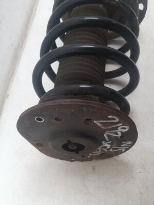 2009 - 2013 Volvo XC60  Estate Left Front Shock Absorber 31277626
